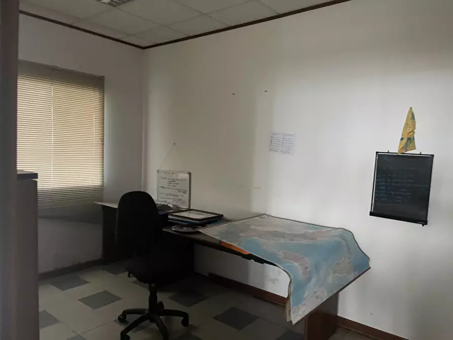 Immagine 21 di Capannone industriale in vendita  in Via Asolana a Pieve Del Grappa