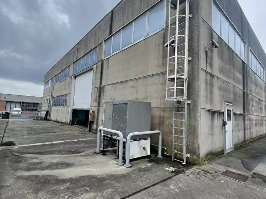 Immagine 36 di Capannone industriale in vendita  in Via Asolana a Pieve Del Grappa