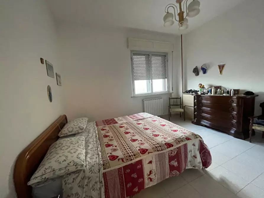 Immagine 2 di Appartamento in vendita  a Senigallia