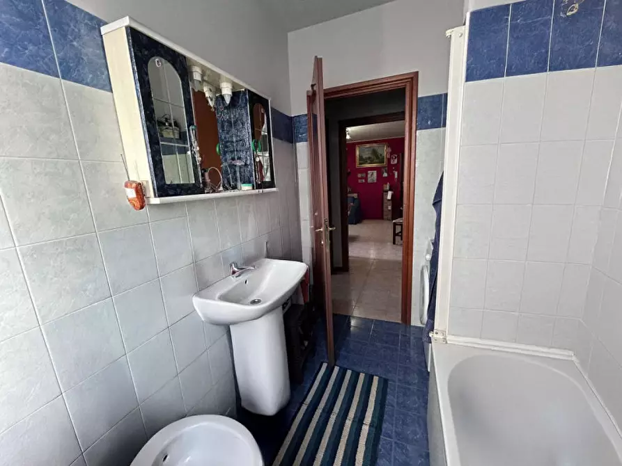 Immagine 5 di Appartamento in vendita  in Via Mezzabue a Sorbolo Mezzani