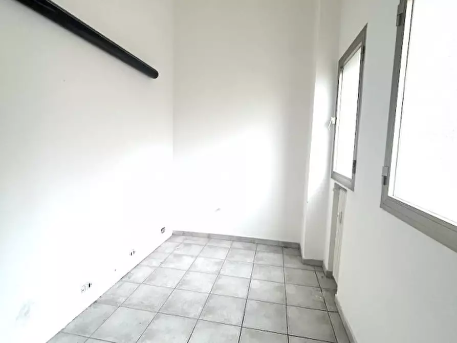 Immagine 6 di Negozio in affitto  in Viale Jacopo Mazzoni a Cesena