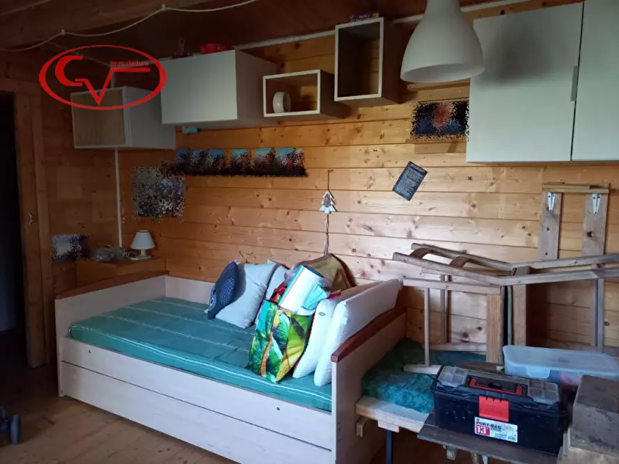 Immagine 23 di Terreno in vendita  a Montevarchi