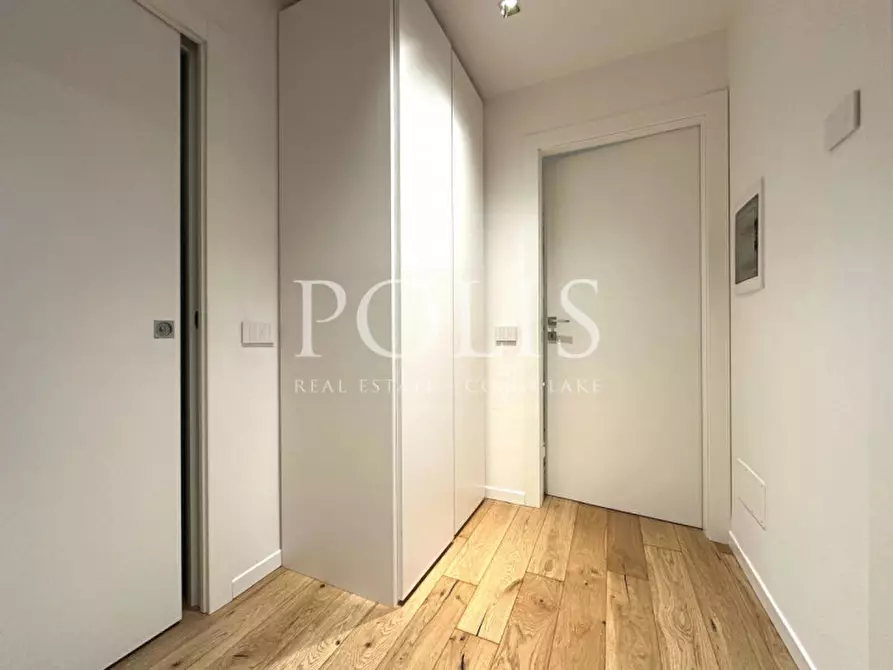 Immagine 24 di Appartamento in vendita  a Como