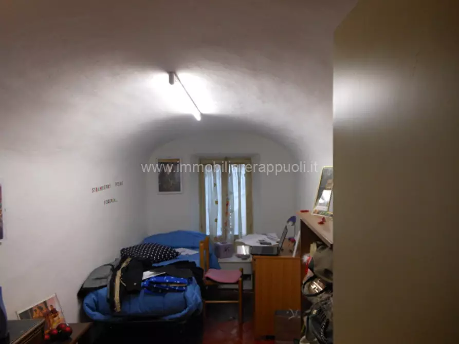 Immagine 10 di Appartamento in vendita  a Siena