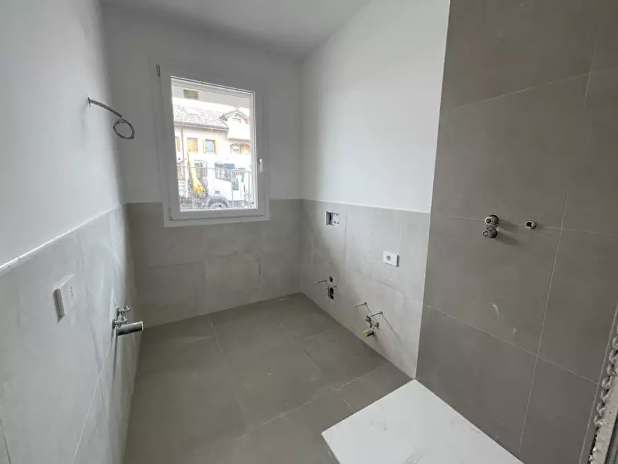 Immagine 11 di Appartamento in vendita  a Padova