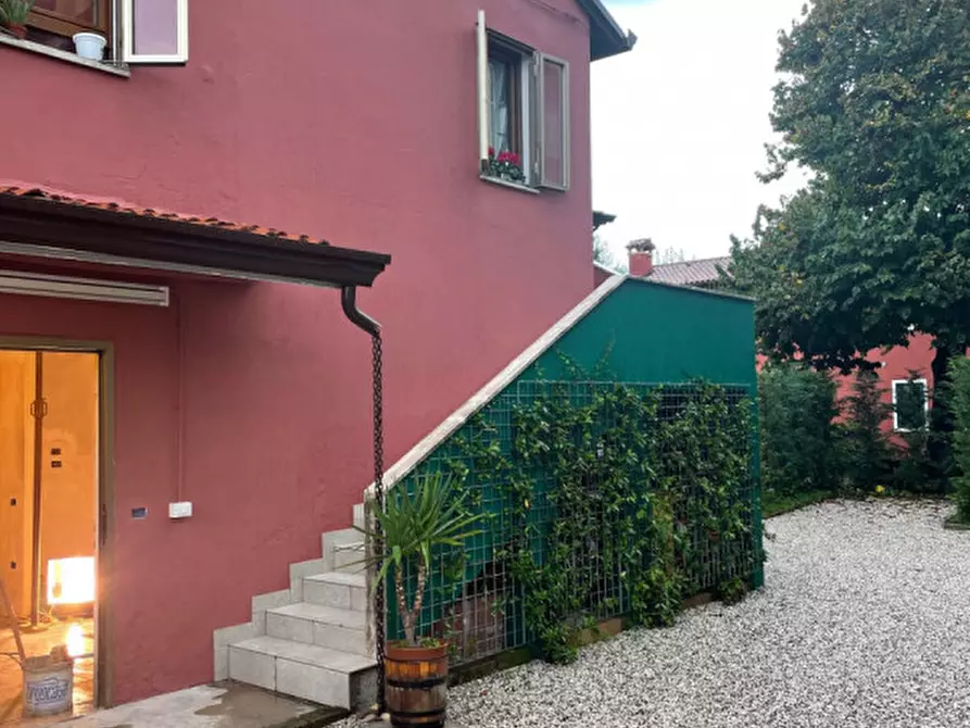 Immagine 13 di Appartamento in affitto  in Via Zonta a Rosà