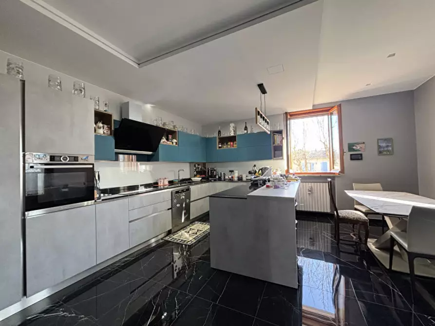 Immagine 14 di Villa in vendita  in Strada per Fontanellato,23 a San Secondo Parmense