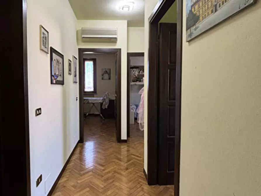 Immagine 19 di Villa in vendita  in Strada per Fontanellato,23 a San Secondo Parmense