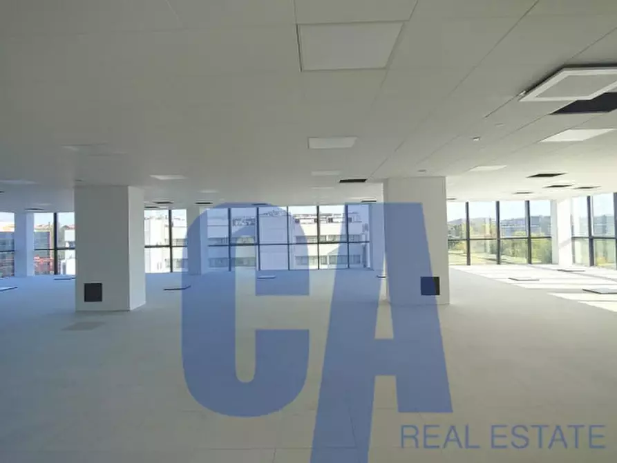 Immagine 8 di Ufficio in affitto  in VIA KULISCIOFF ANNA a Milano