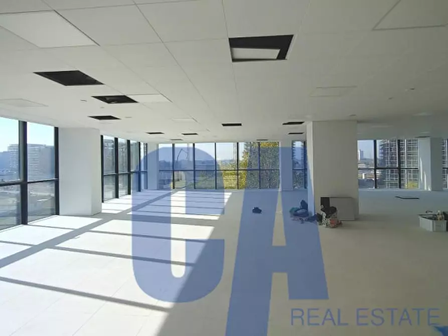 Immagine 10 di Ufficio in affitto  in VIA KULISCIOFF ANNA a Milano