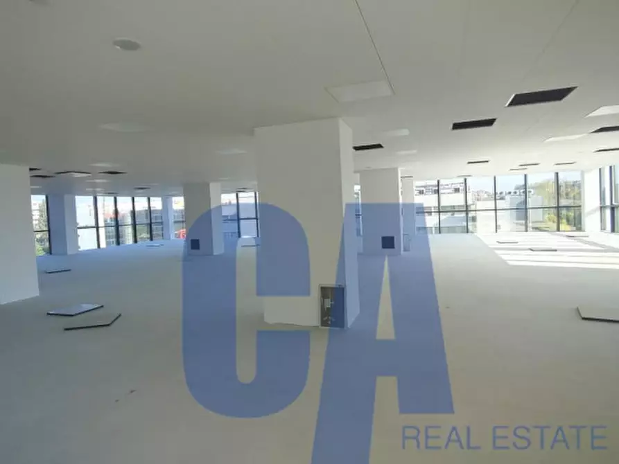 Immagine 12 di Ufficio in affitto  in VIA KULISCIOFF ANNA a Milano