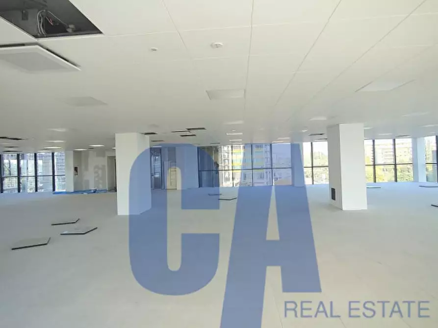 Immagine 4 di Ufficio in affitto  in VIA KULISCIOFF ANNA a Milano