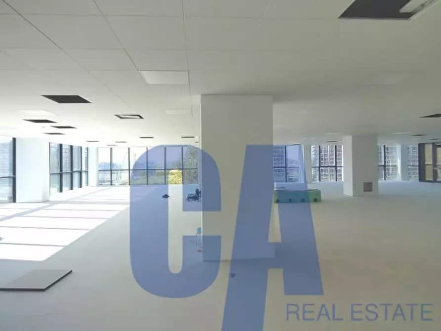 Immagine 6 di Ufficio in affitto  in VIA KULISCIOFF ANNA a Milano