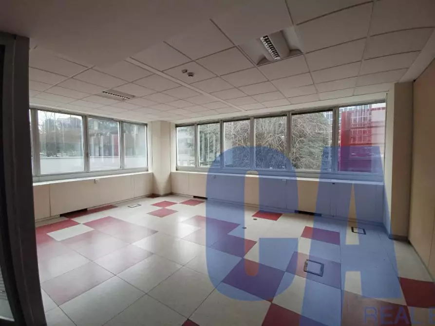 Immagine 7 di Ufficio in affitto  in VIA BUGATTI ETTORE a Milano