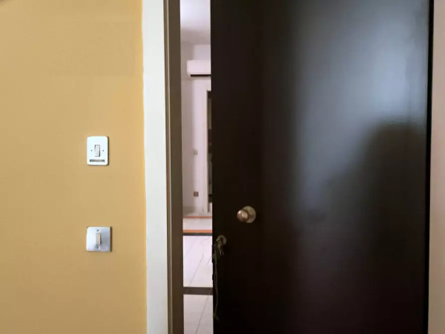 Immagine 8 di Appartamento in vendita  in Via delle Nazioni Unite a Chioggia