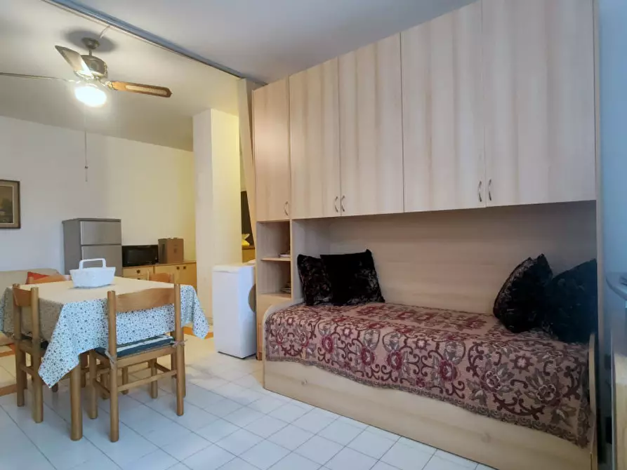 Immagine 13 di Appartamento in vendita  in Via delle Nazioni Unite a Chioggia