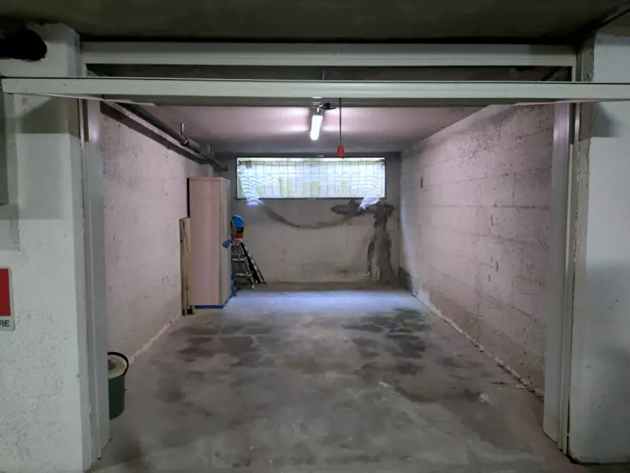 Immagine 19 di Appartamento in vendita  in Via delle Nazioni Unite a Chioggia