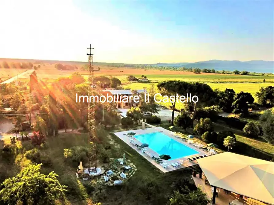 Immagine 1 di Bed & Breakfast in vendita  in Via romea a Castiglione Del Lago