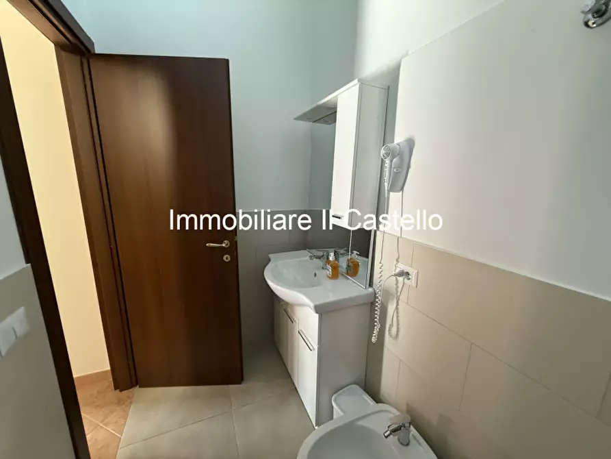 Immagine 16 di Bed & Breakfast in vendita  in Via romea a Castiglione Del Lago
