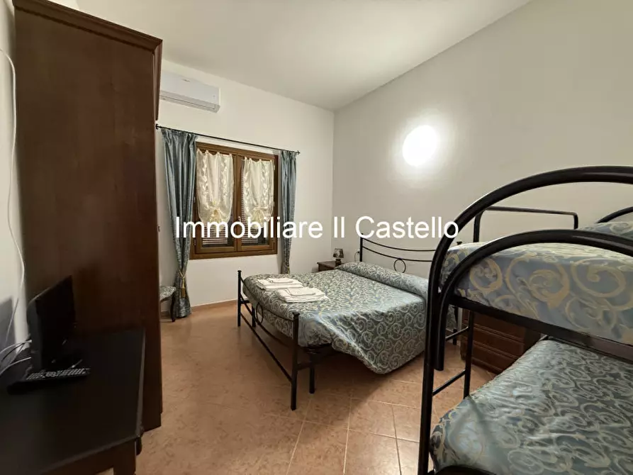 Immagine 21 di Bed & Breakfast in vendita  in Via romea a Castiglione Del Lago