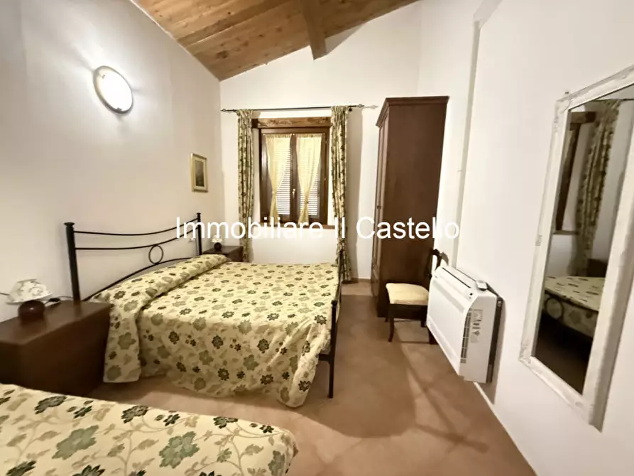 Immagine 28 di Bed & Breakfast in vendita  in Via romea a Castiglione Del Lago