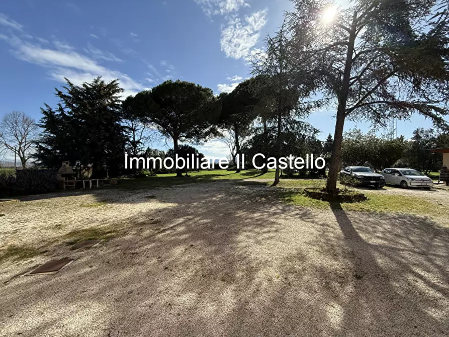 Immagine 43 di Bed & Breakfast in vendita  in Via romea a Castiglione Del Lago