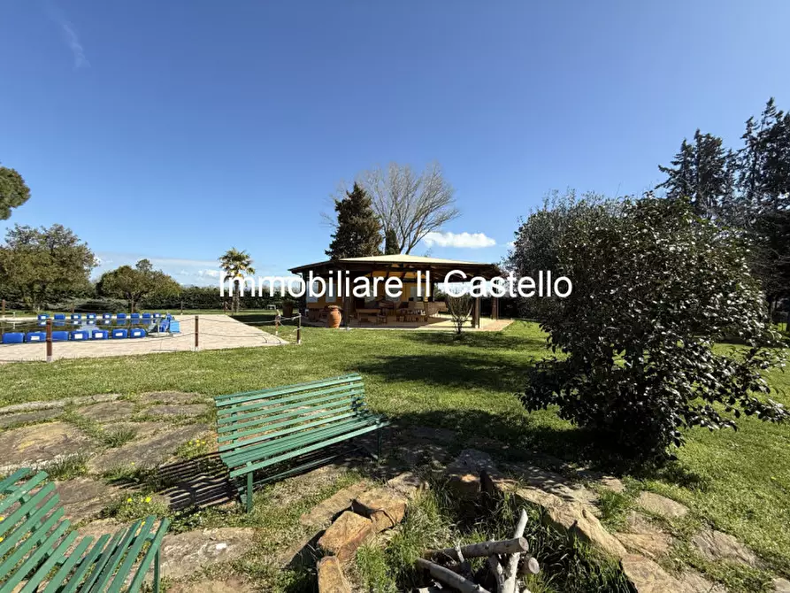 Immagine 49 di Bed & Breakfast in vendita  in Via romea a Castiglione Del Lago