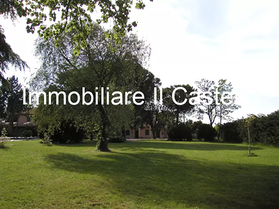 Immagine 62 di Bed & Breakfast in vendita  in Via romea a Castiglione Del Lago