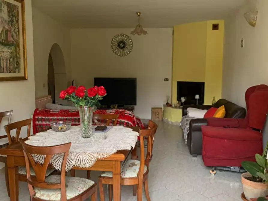 Immagine 6 di Villa in vendita  in Strada di Barbarossa a Palombara Sabina