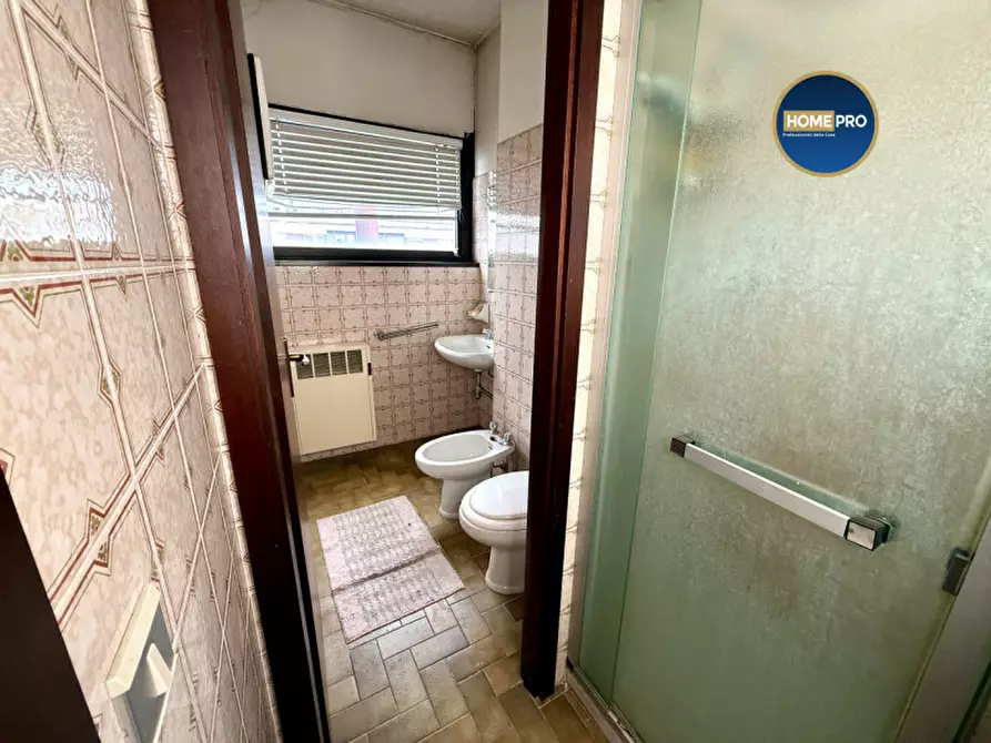 Immagine 21 di Appartamento in vendita  in Via Giovanni Guareschi a Roma