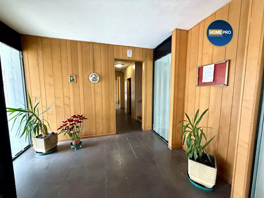 Immagine 27 di Appartamento in vendita  in Via Giovanni Guareschi a Roma