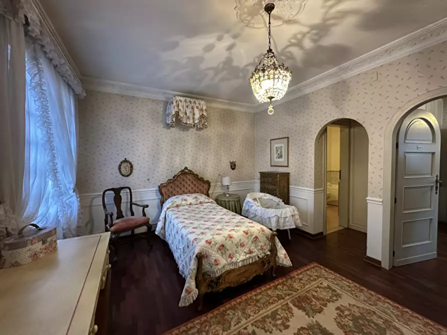 Immagine 7 di Villa in vendita  a Padova