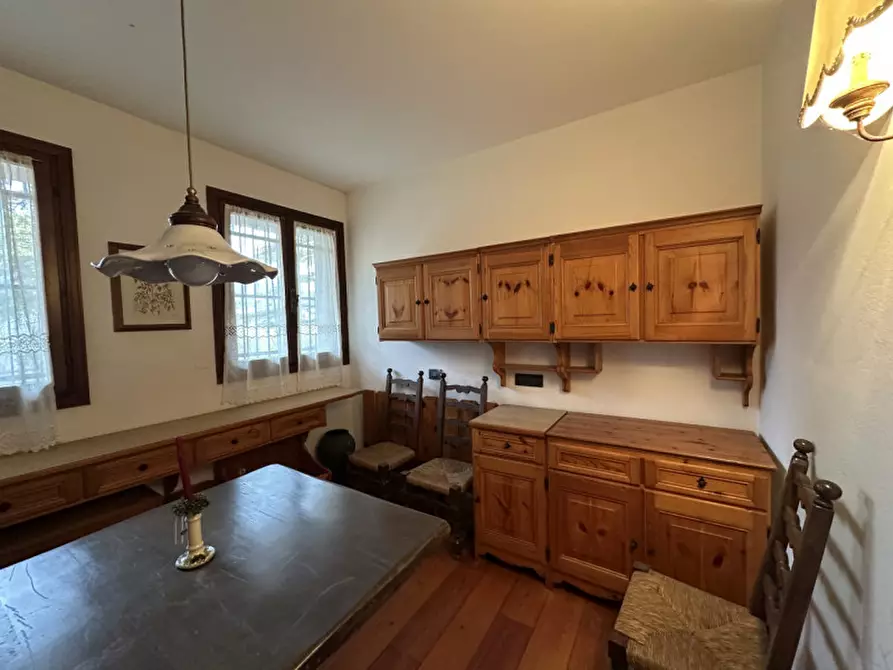 Immagine 5 di Villa in vendita  a Teolo