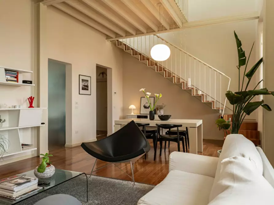 Immagine 2 di Attico in vendita  a Senigallia