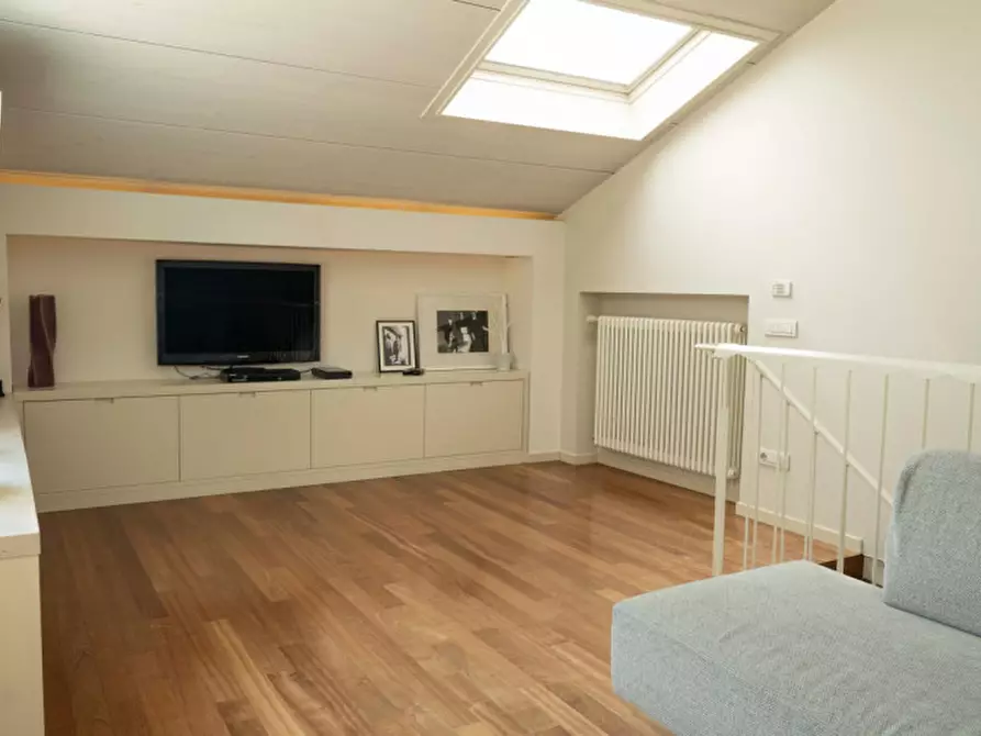 Immagine 14 di Attico in vendita  a Senigallia