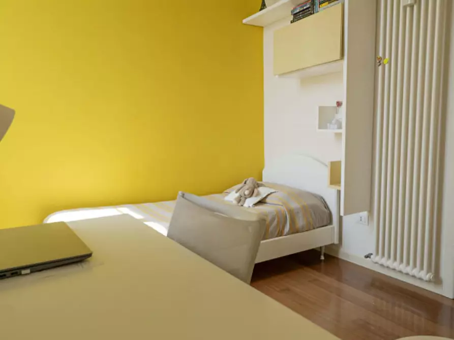 Immagine 18 di Attico in vendita  a Senigallia