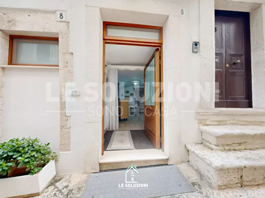 Immagine 2 di Appartamento in vendita  in Via Terzi 6-8-10 a Putignano