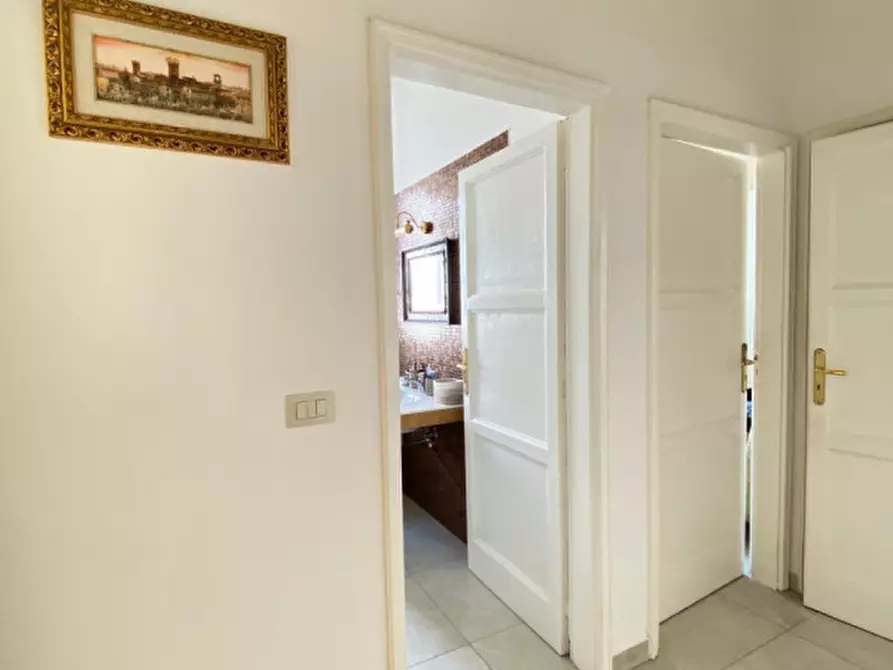 Immagine 26 di Appartamento in vendita  in Via Cesare Battisti a Lecce