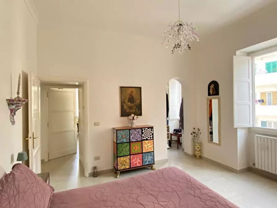 Immagine 31 di Appartamento in vendita  in Via Cesare Battisti a Lecce