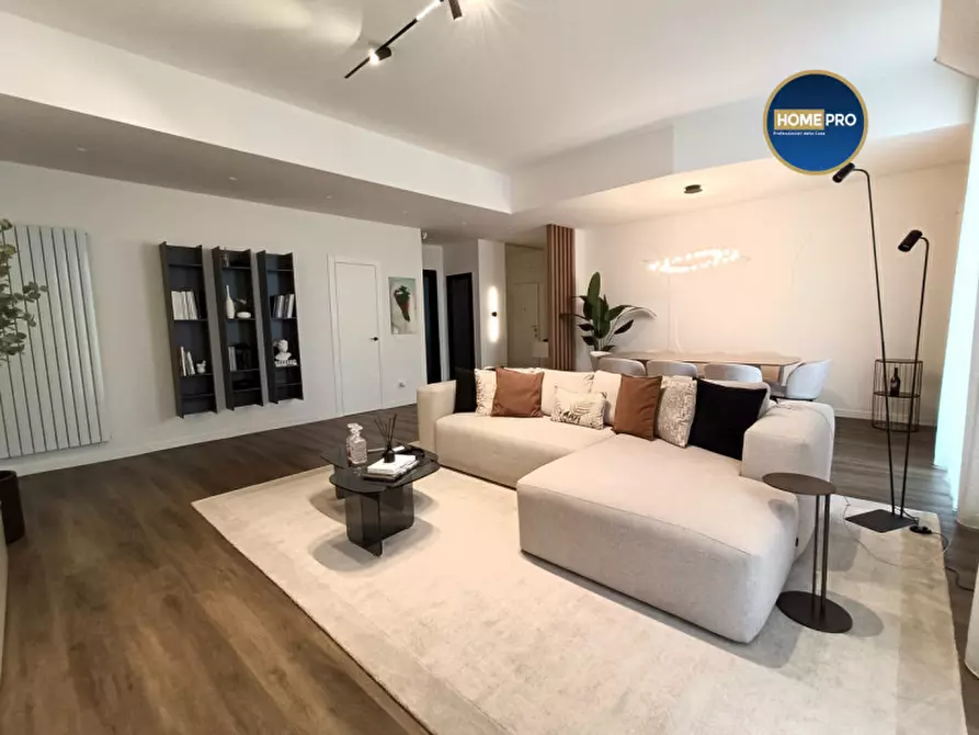 Immagine 4 di Appartamento in affitto  in Via di Prato Falcone a Roma