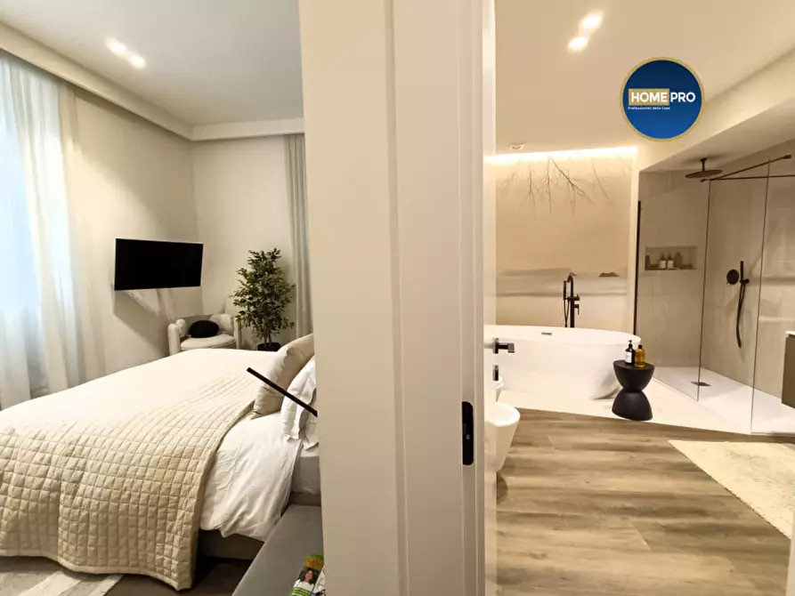 Immagine 33 di Appartamento in affitto  in Via di Prato Falcone a Roma