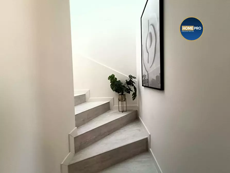 Immagine 44 di Appartamento in affitto  in Via di Prato Falcone a Roma