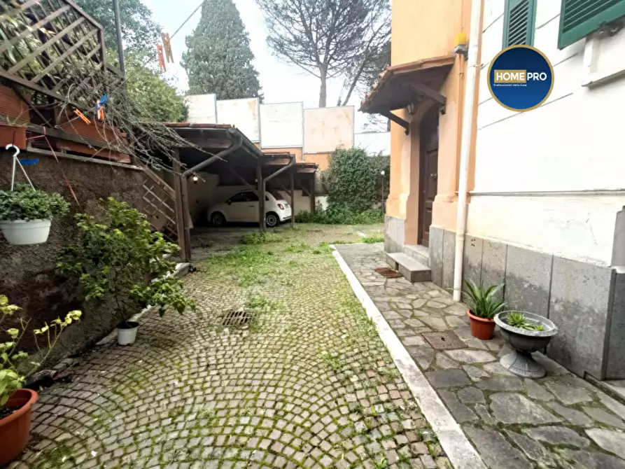 Immagine 58 di Appartamento in affitto  in Via di Prato Falcone a Roma