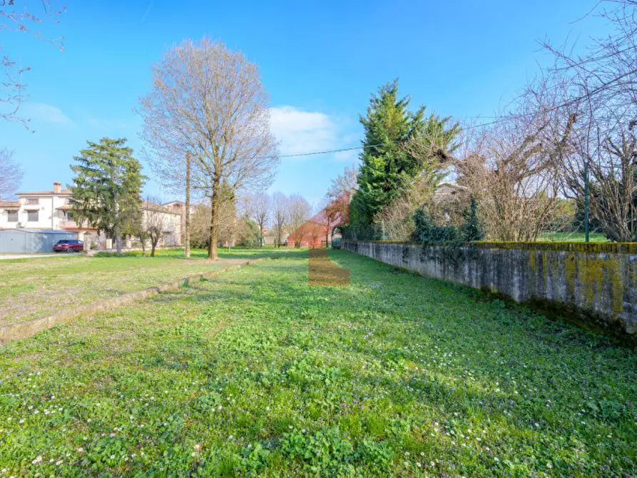 Immagine 6 di Rustico / casale in vendita  in Via al taro 23 a Fontevivo