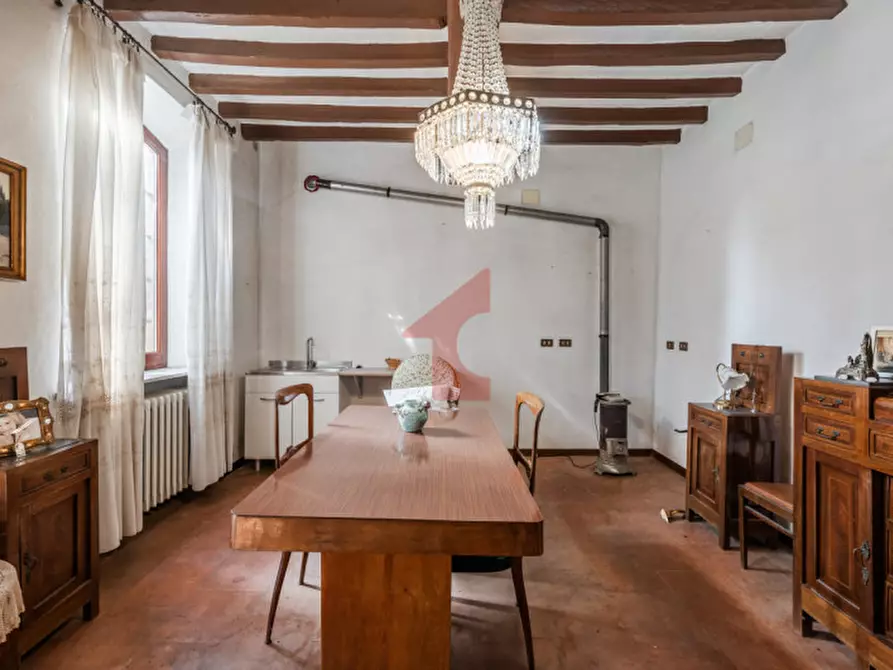 Immagine 37 di Rustico / casale in vendita  in Via al taro 23 a Fontevivo