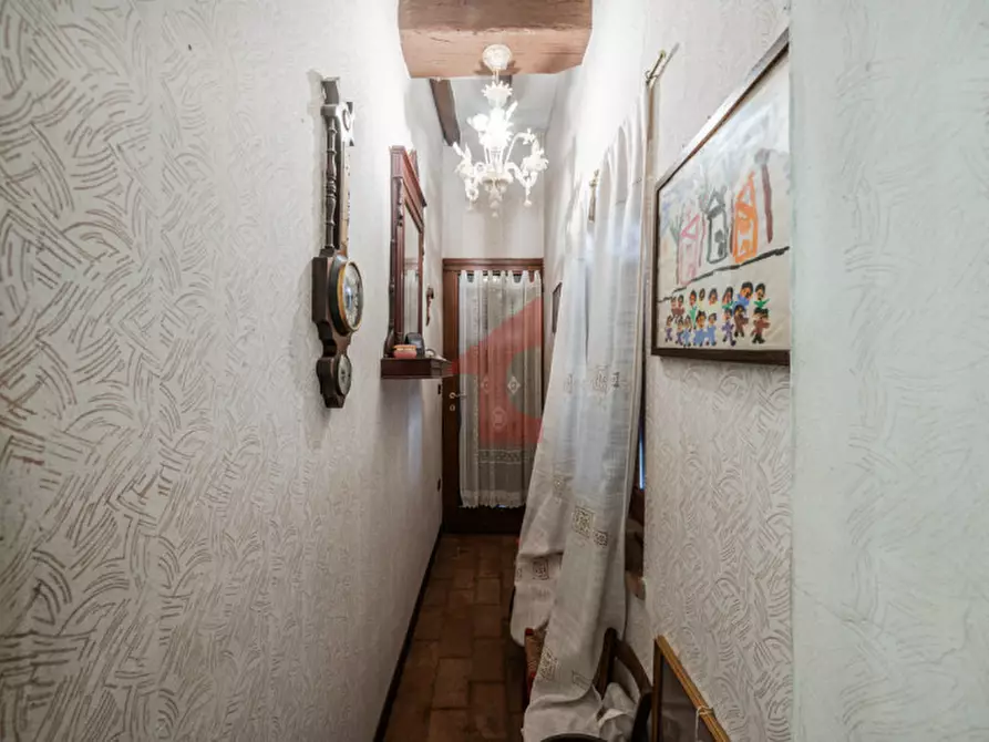 Immagine 42 di Rustico / casale in vendita  in Via al taro 23 a Fontevivo