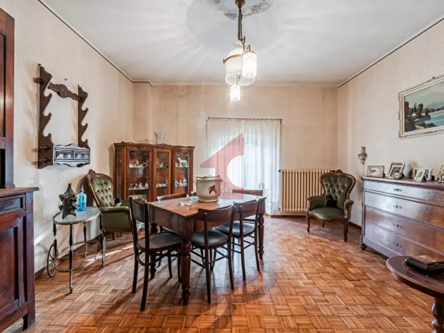 Immagine 62 di Rustico / casale in vendita  in Via al taro 23 a Fontevivo