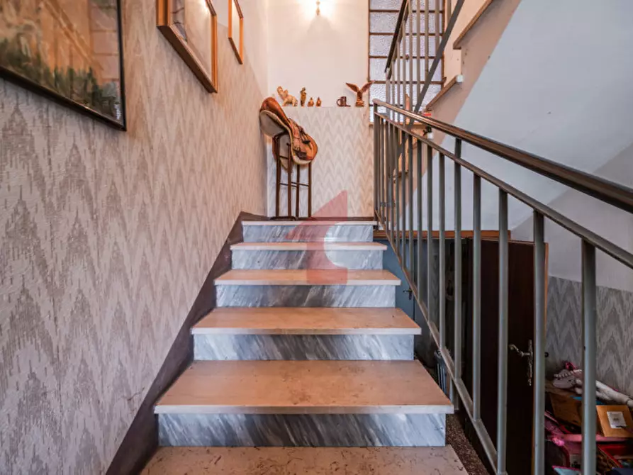 Immagine 80 di Rustico / casale in vendita  in Via al taro 23 a Fontevivo