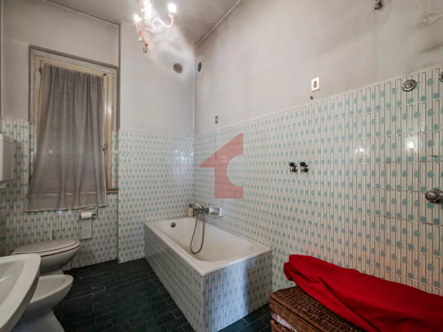 Immagine 86 di Rustico / casale in vendita  in Via al taro 23 a Fontevivo