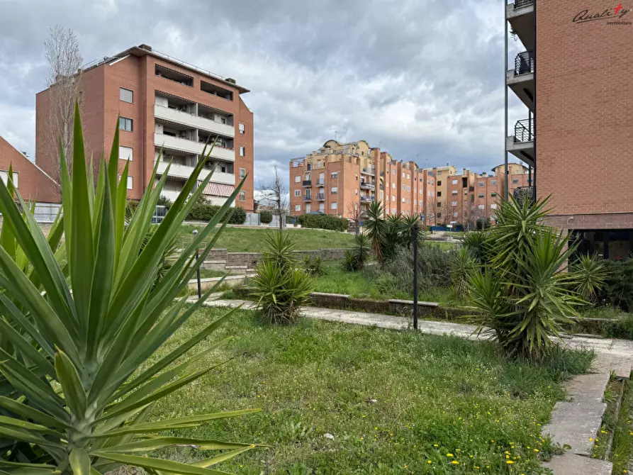 Appartamento in vendita in Via Fraine a Roma